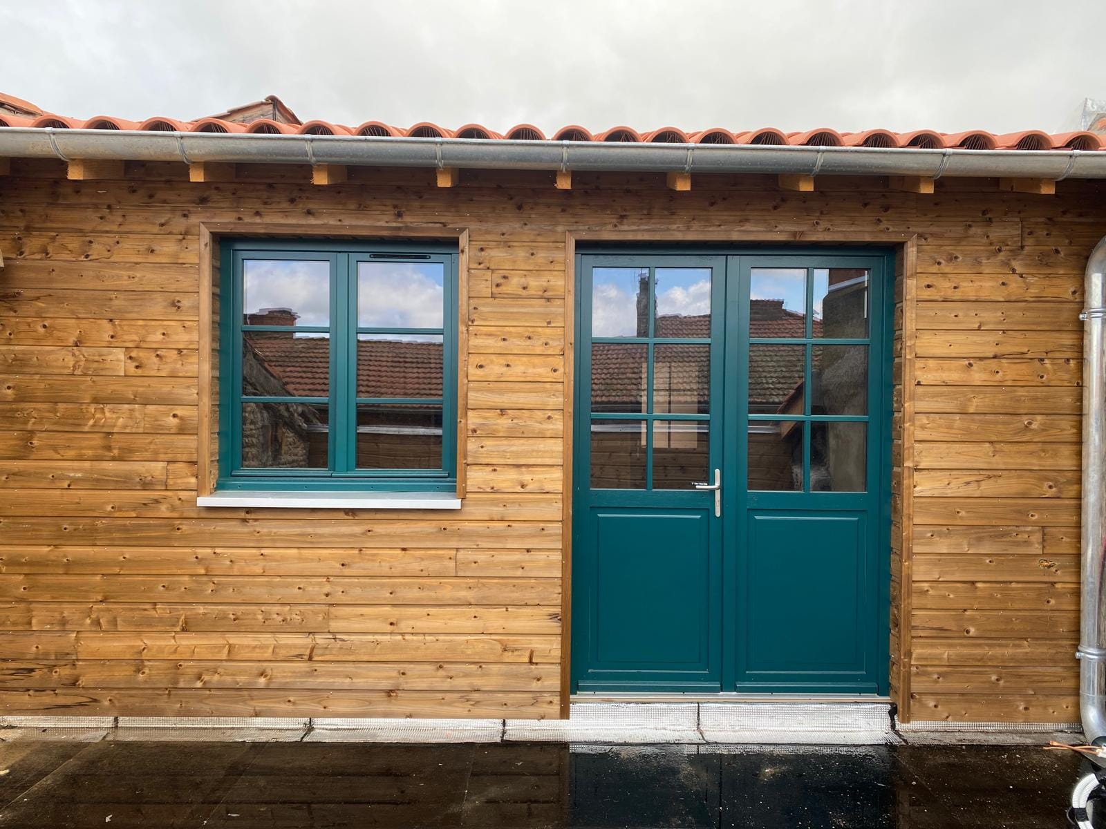 porte fenetre bois balbigny